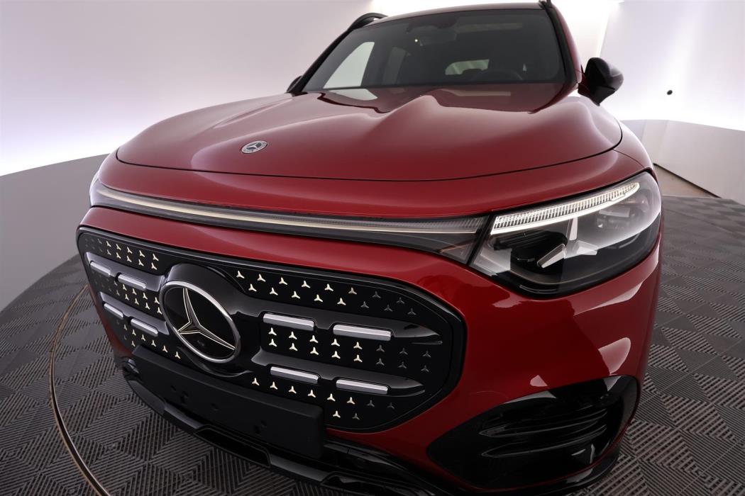 Mercedes-Benz GLB 2026