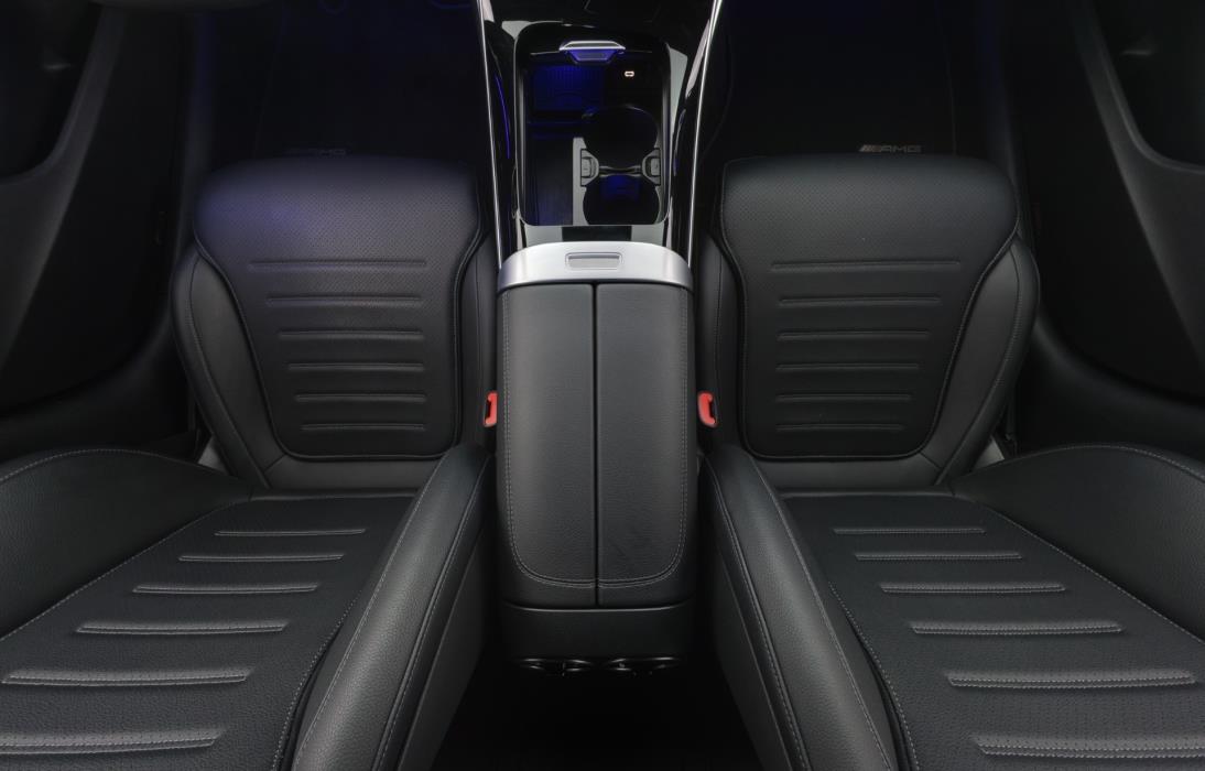 Mercedes-Benz C 2023