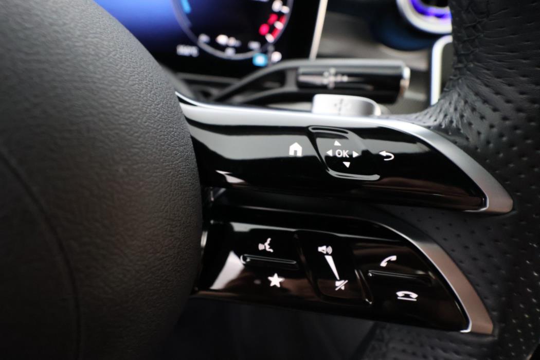 Mercedes-Benz C 2023