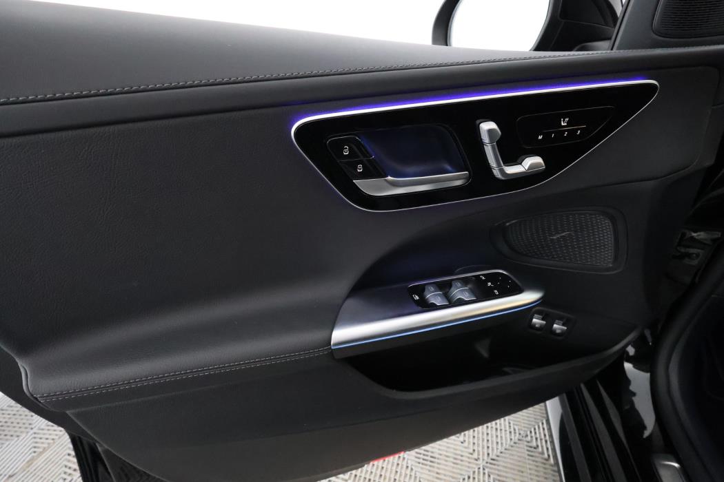 Mercedes-Benz C 2023