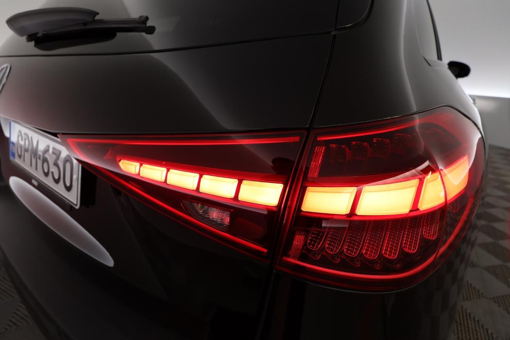 Mercedes-Benz C 2023