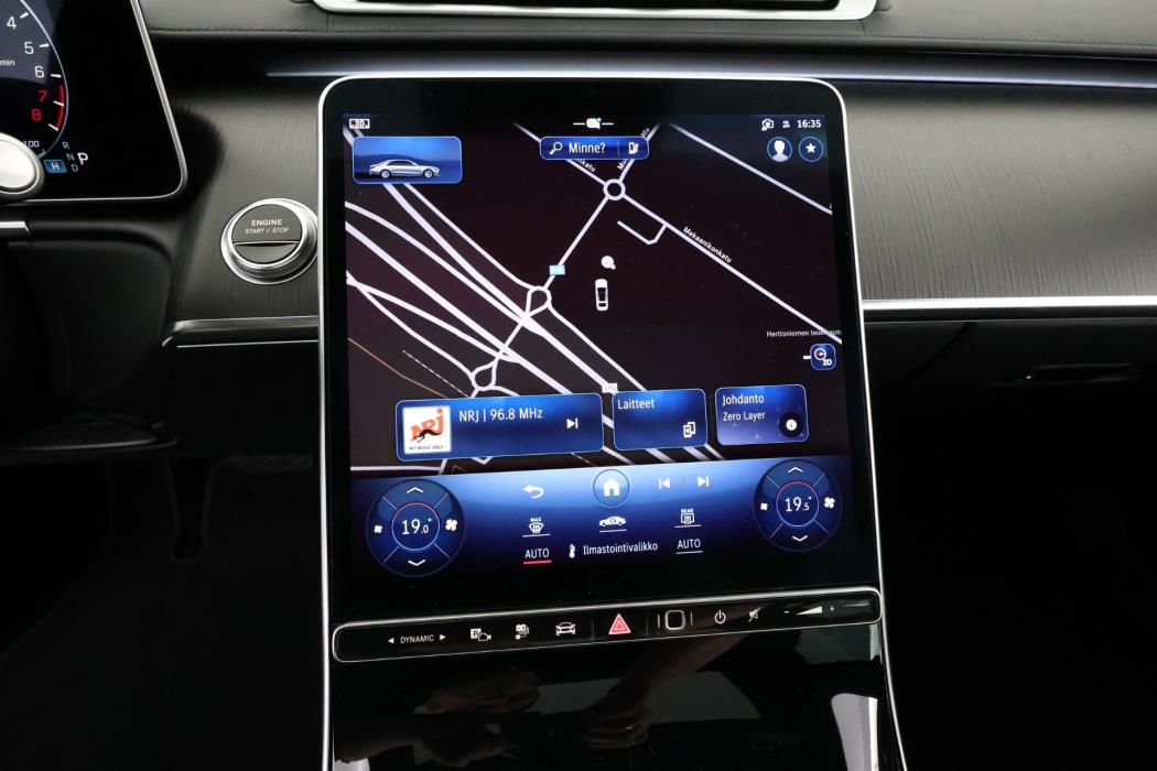 Mercedes-Benz S 2023