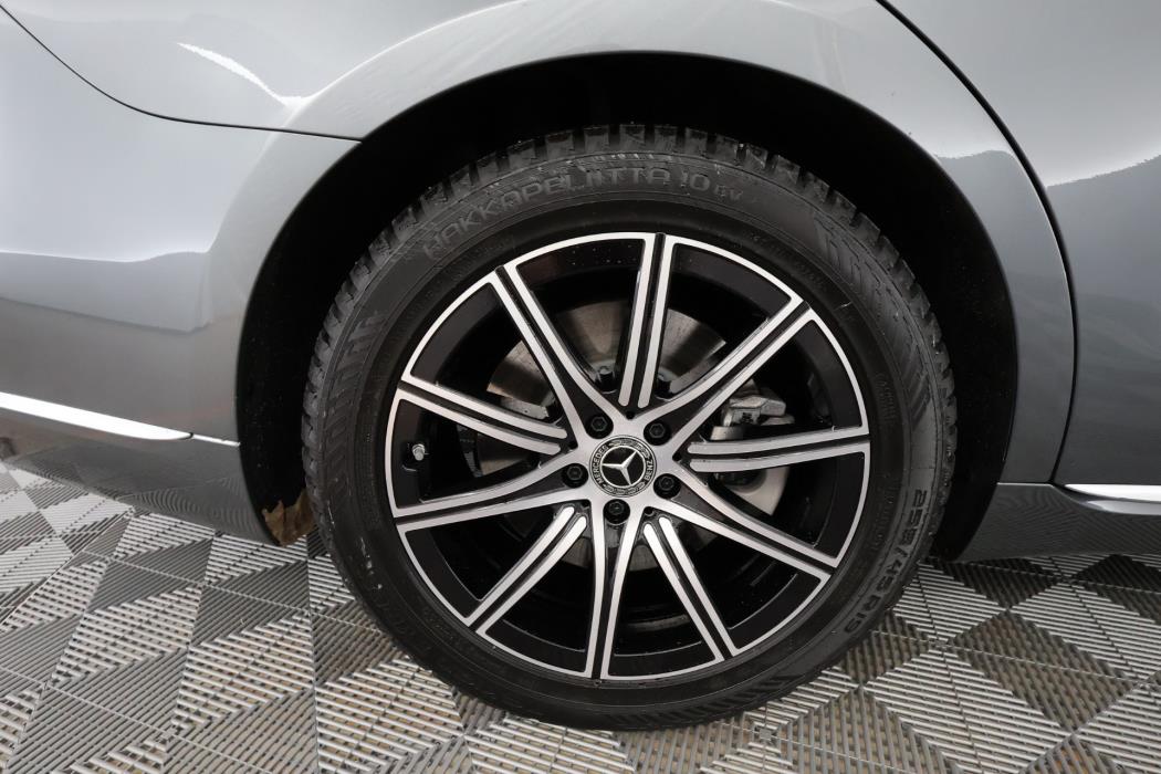 Mercedes-Benz S 2023