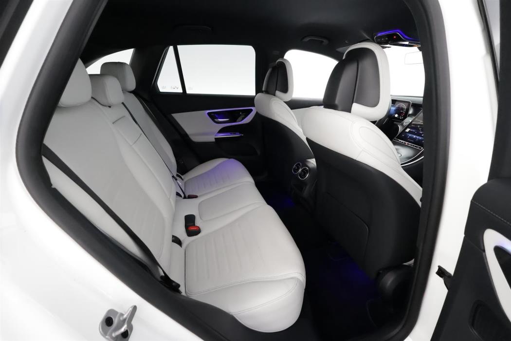 Mercedes-Benz GLC 2023