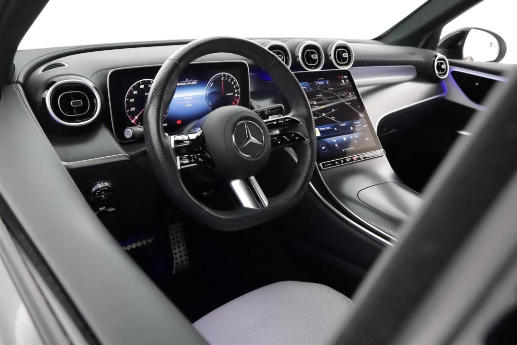 Mercedes-Benz GLC 2023