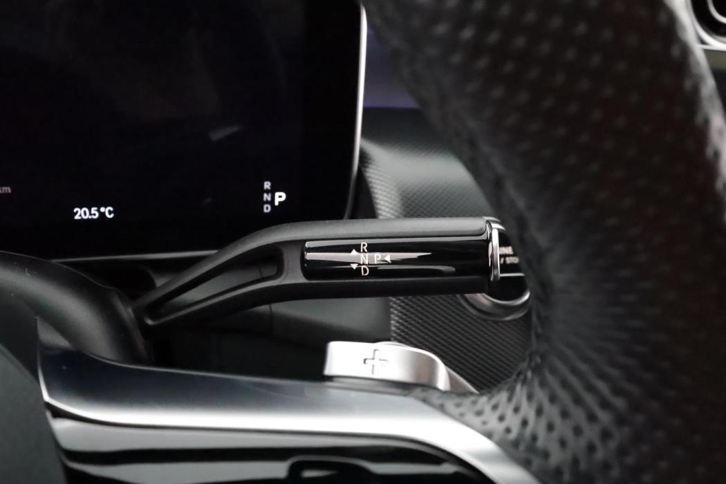 Mercedes-Benz GLC 2023