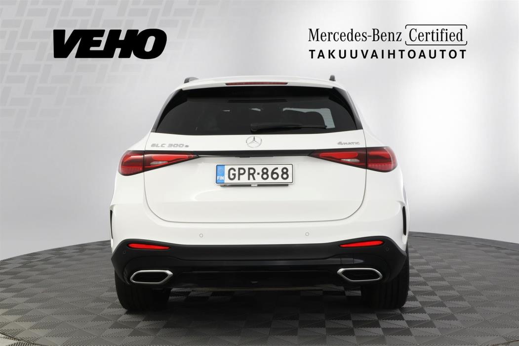 Mercedes-Benz GLC 2023