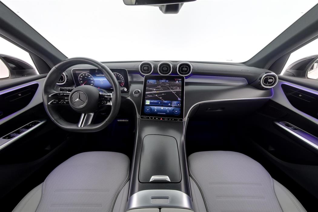 Mercedes-Benz GLC 2023