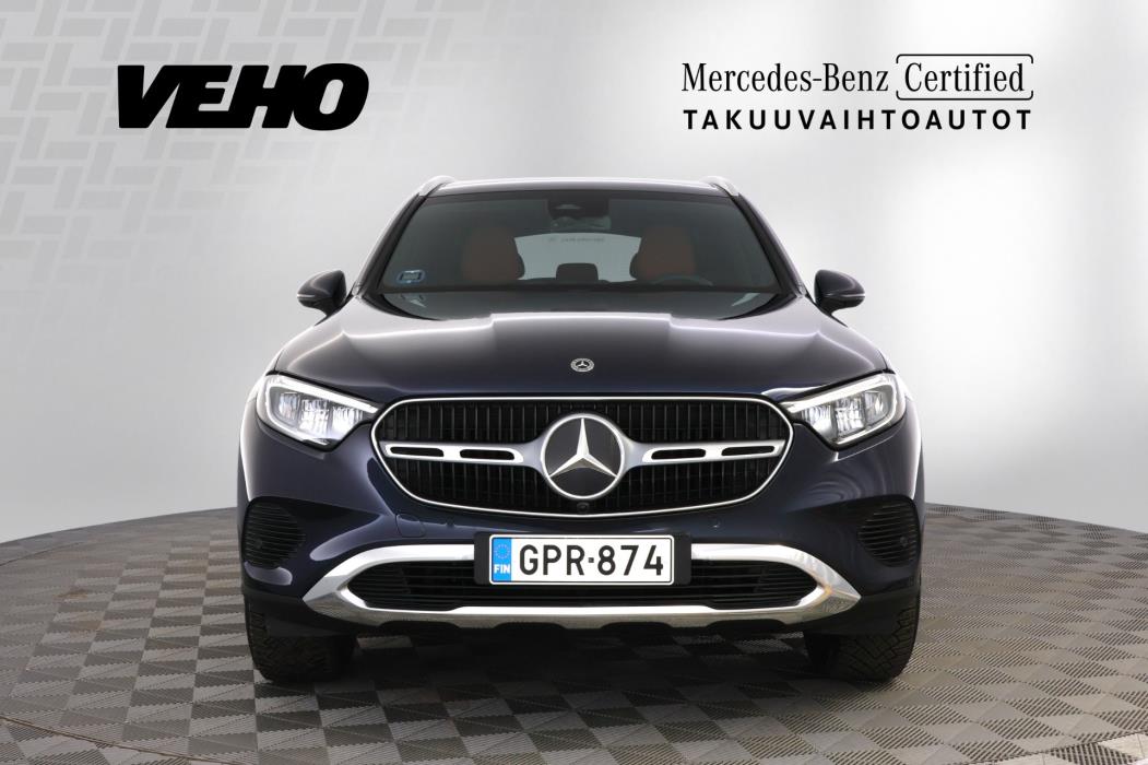 MERCEDES-BENZ GLC 2023