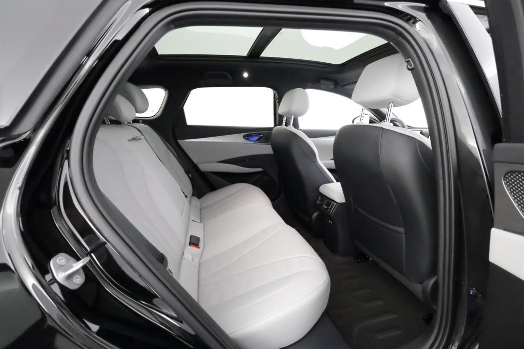 BYD Seal 6 DM-i 2025