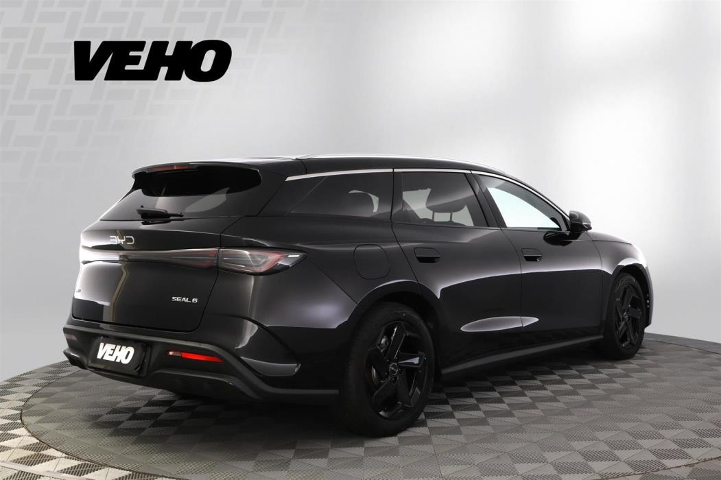 BYD Seal 6 DM-i 2025