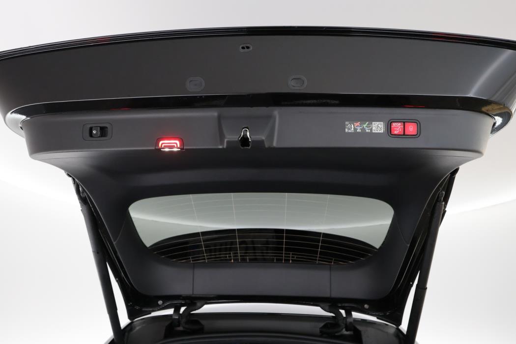 Mercedes-Benz EQE 2026