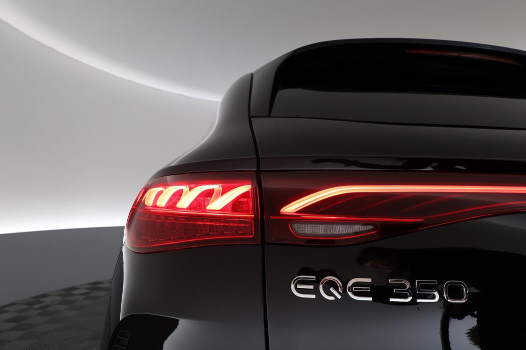 Mercedes-Benz EQE 2026