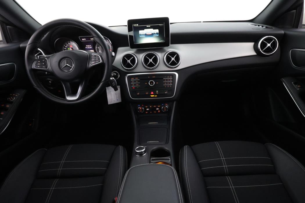 Mercedes-Benz CLA 2016