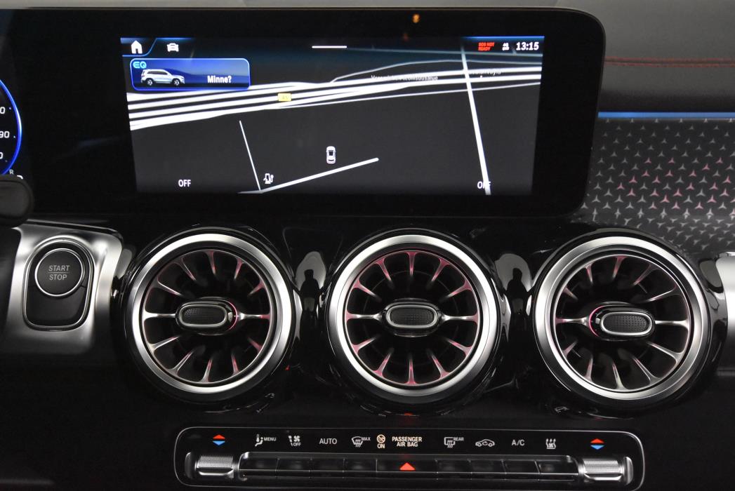 Mercedes-Benz EQB 2025