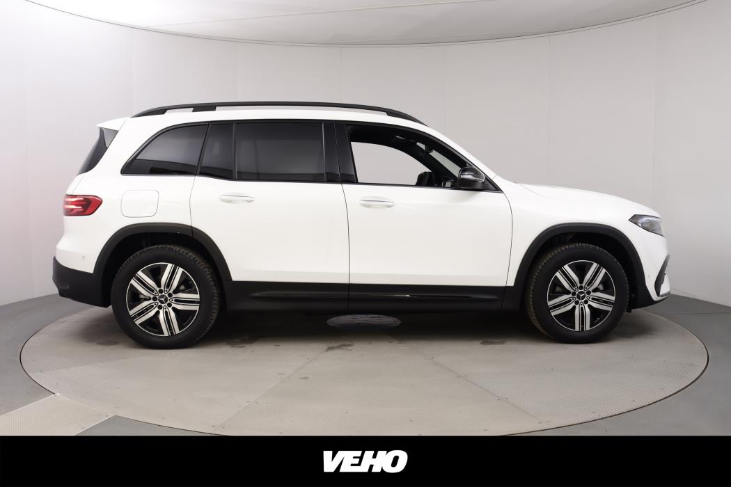 Mercedes-Benz EQB 2025