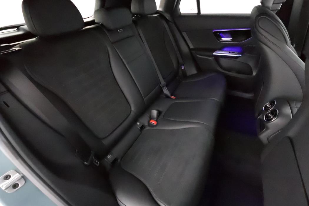 Mercedes-Benz GLC 2025