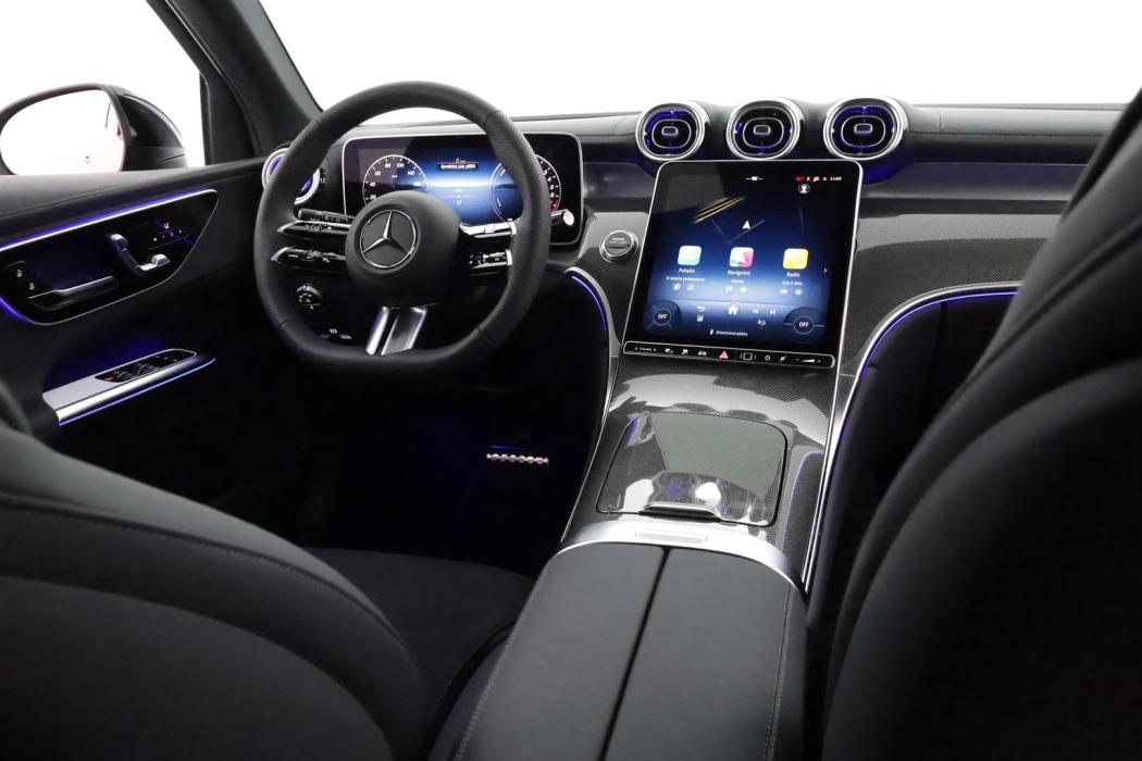 Mercedes-Benz GLC 2025