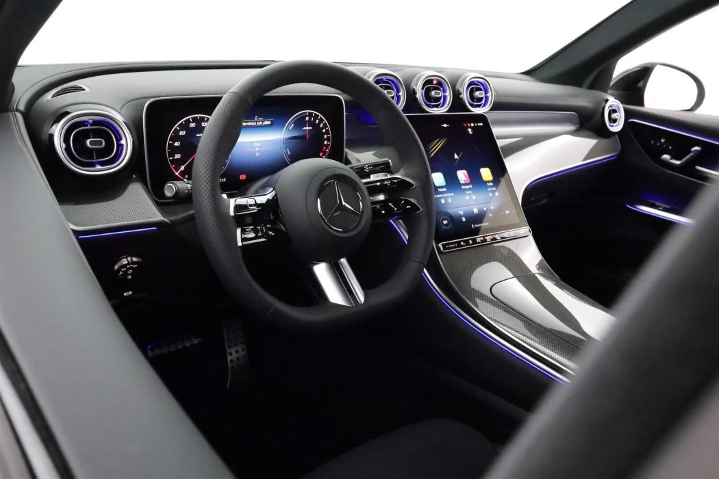 Mercedes-Benz GLC 2025