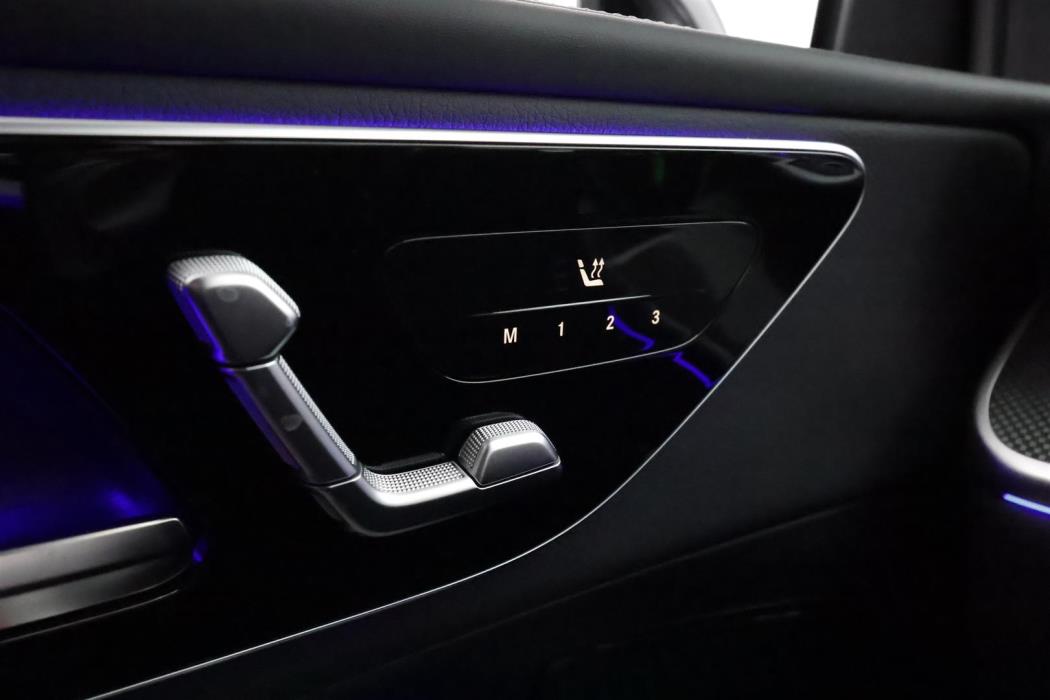 Mercedes-Benz GLC 2025