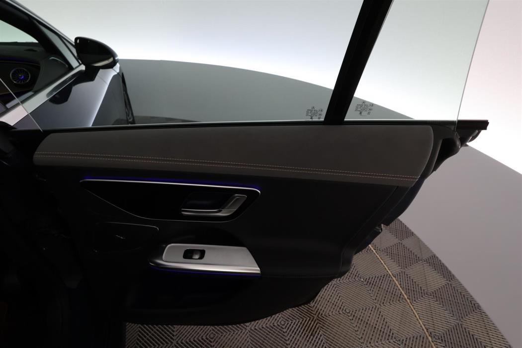Mercedes-Benz EQE 2026