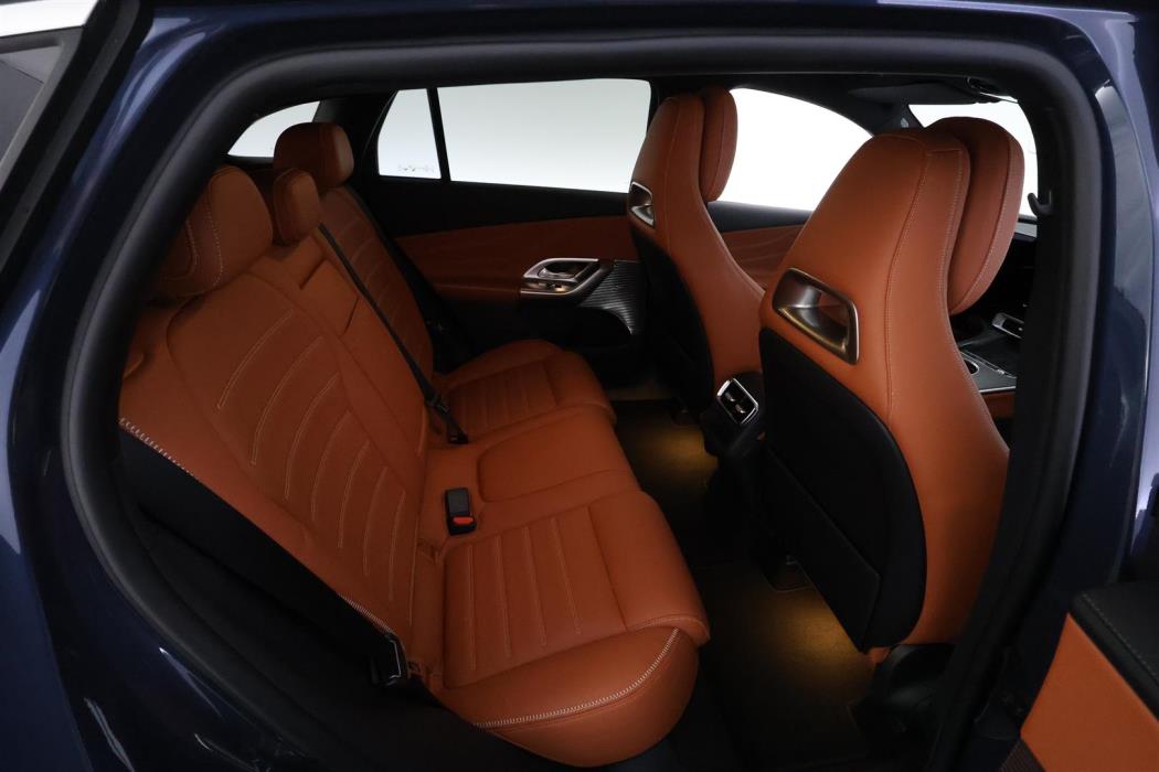 Mercedes-Benz GLC 2026