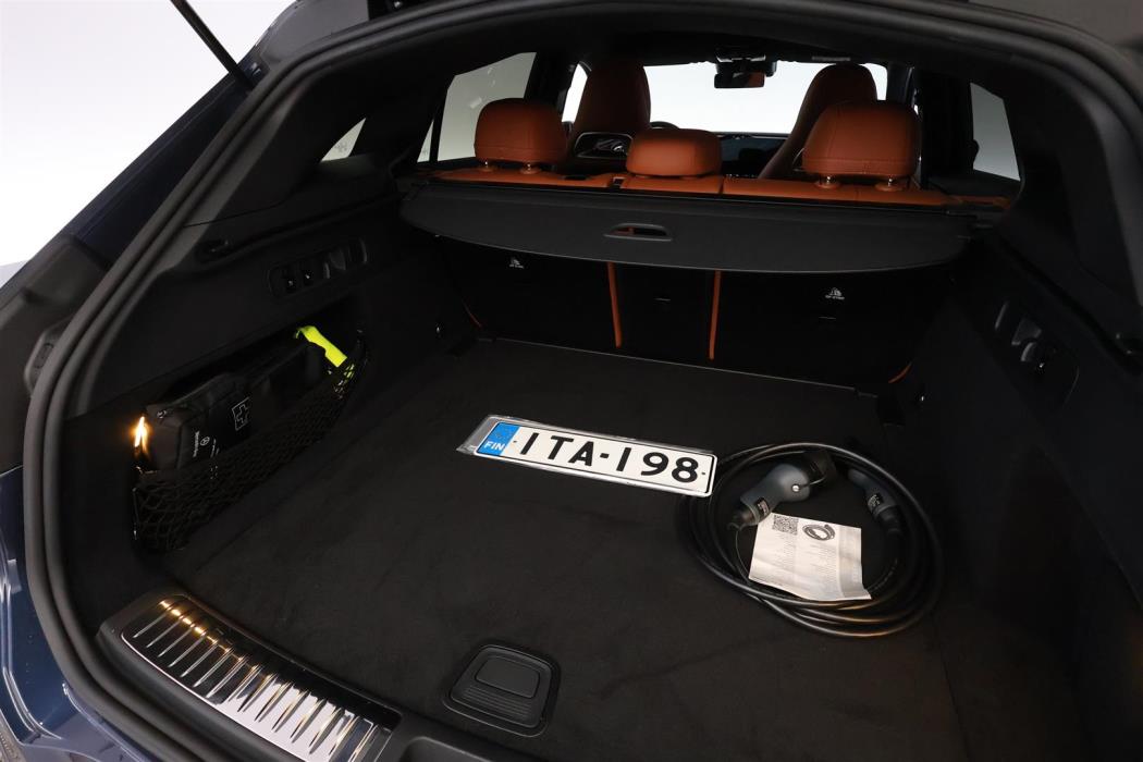 Mercedes-Benz GLC 2026