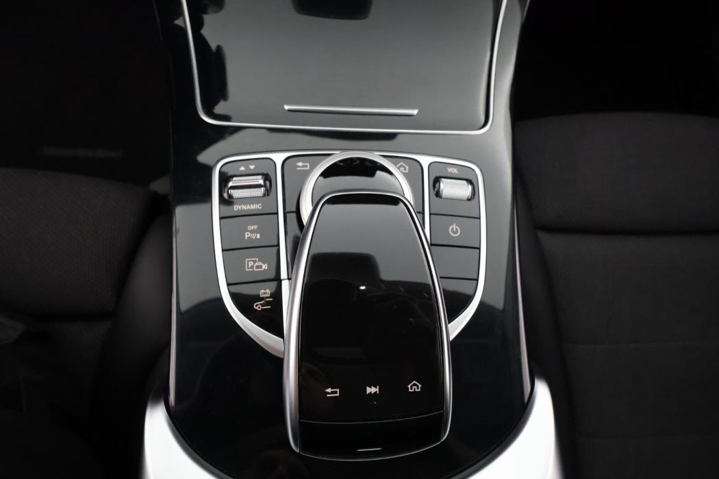 Mercedes-Benz C 2020