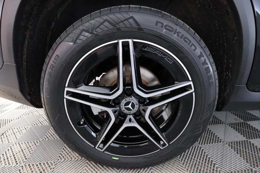 Mercedes-Benz GLC 2021