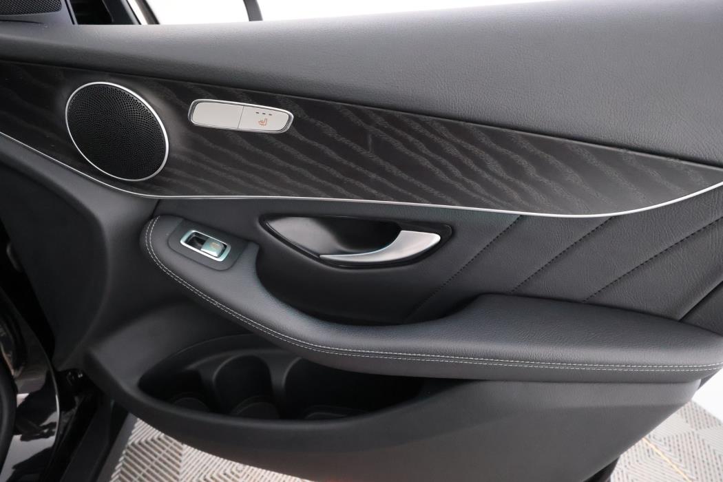 Mercedes-Benz GLC 2021