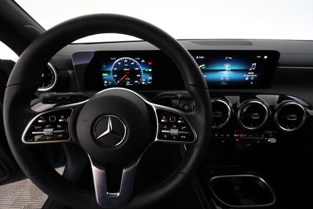 Mercedes-Benz CLA 2022