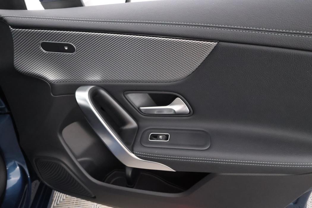 Mercedes-Benz CLA 2022