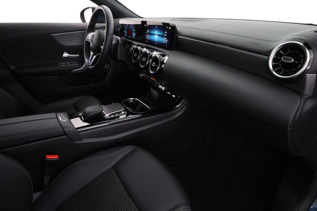 Mercedes-Benz CLA 2022