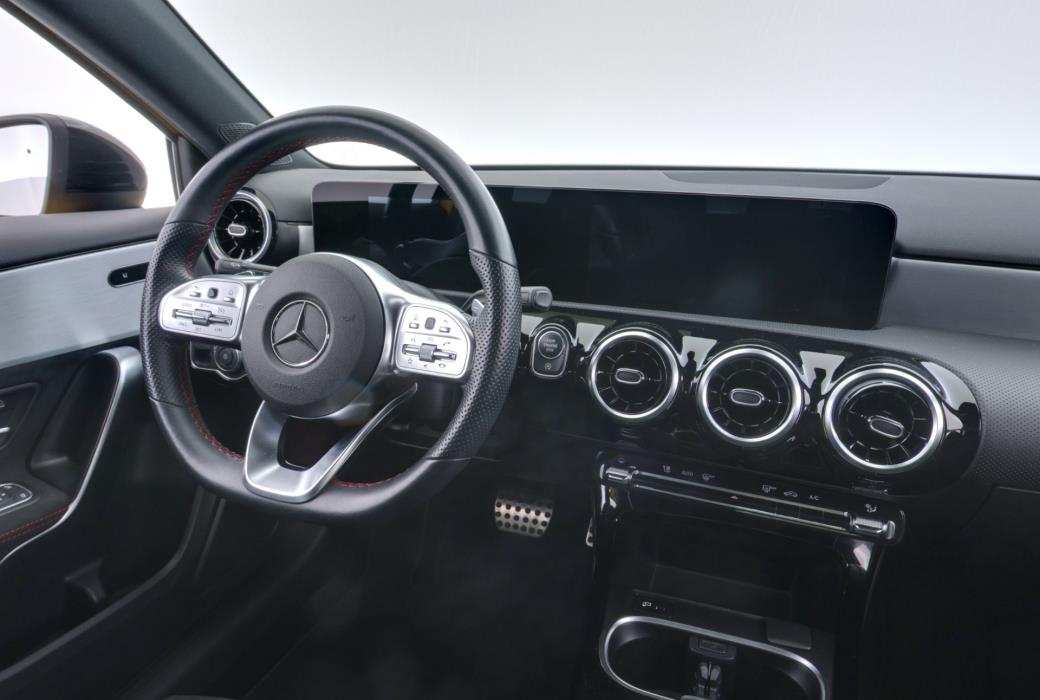 Mercedes-Benz A 2022