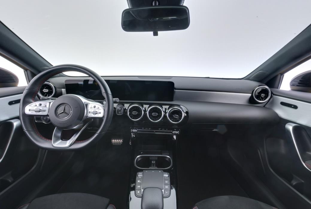 Mercedes-Benz A 2022
