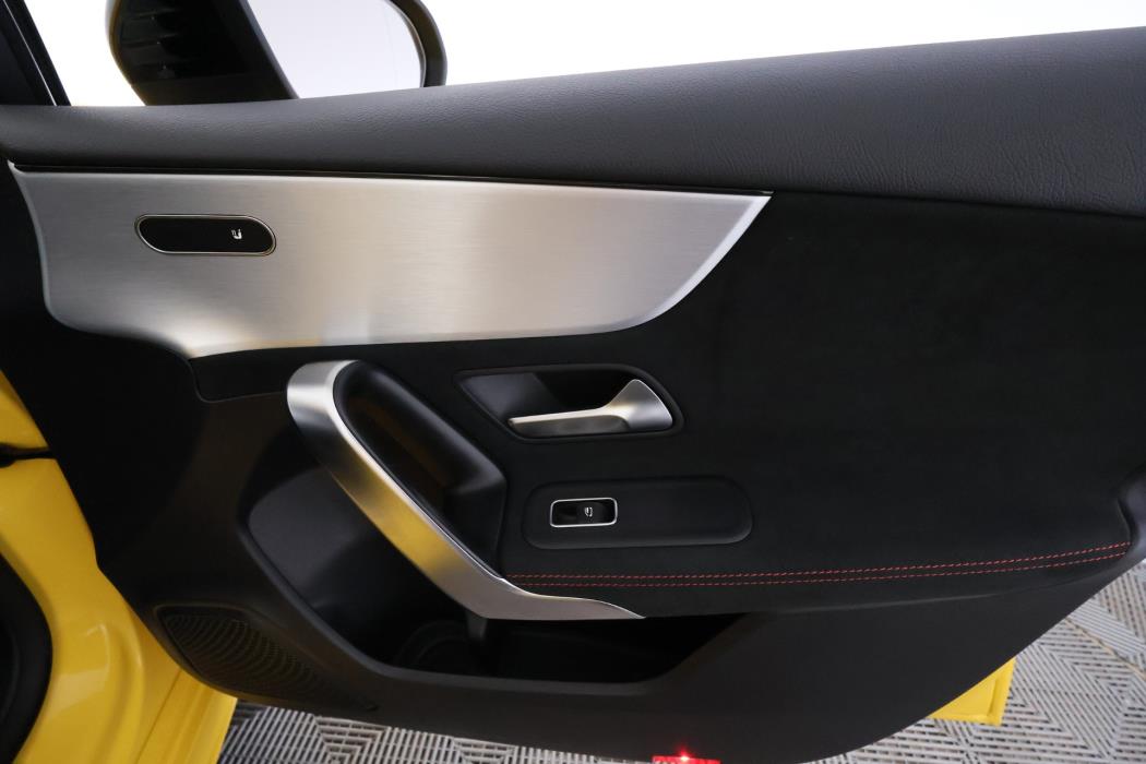 Mercedes-Benz A 2022