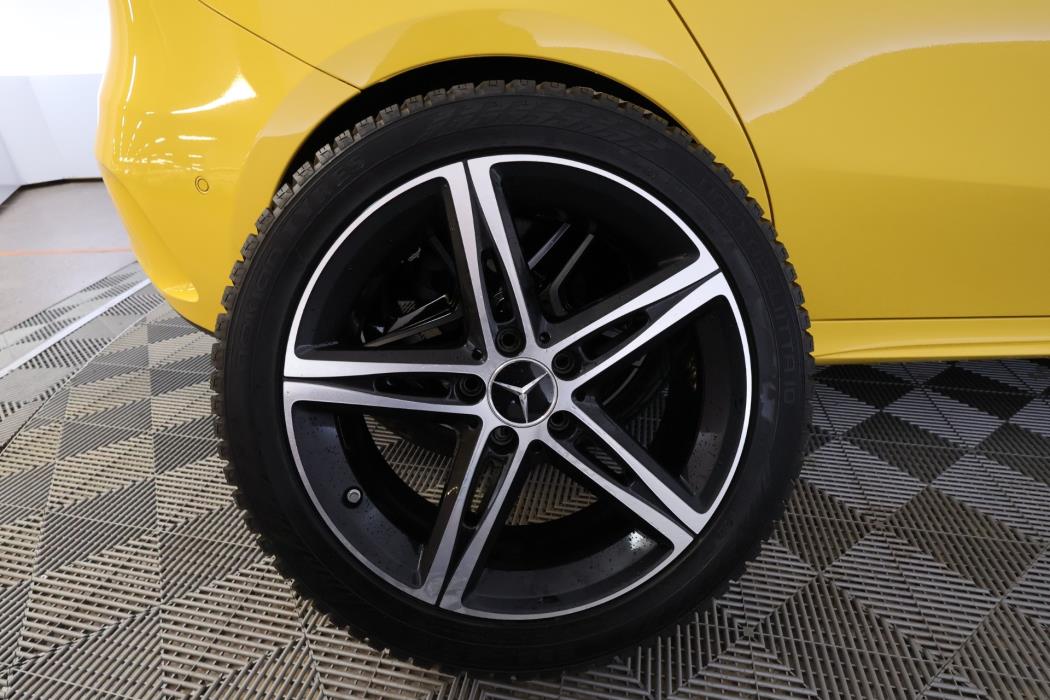 Mercedes-Benz A 2022