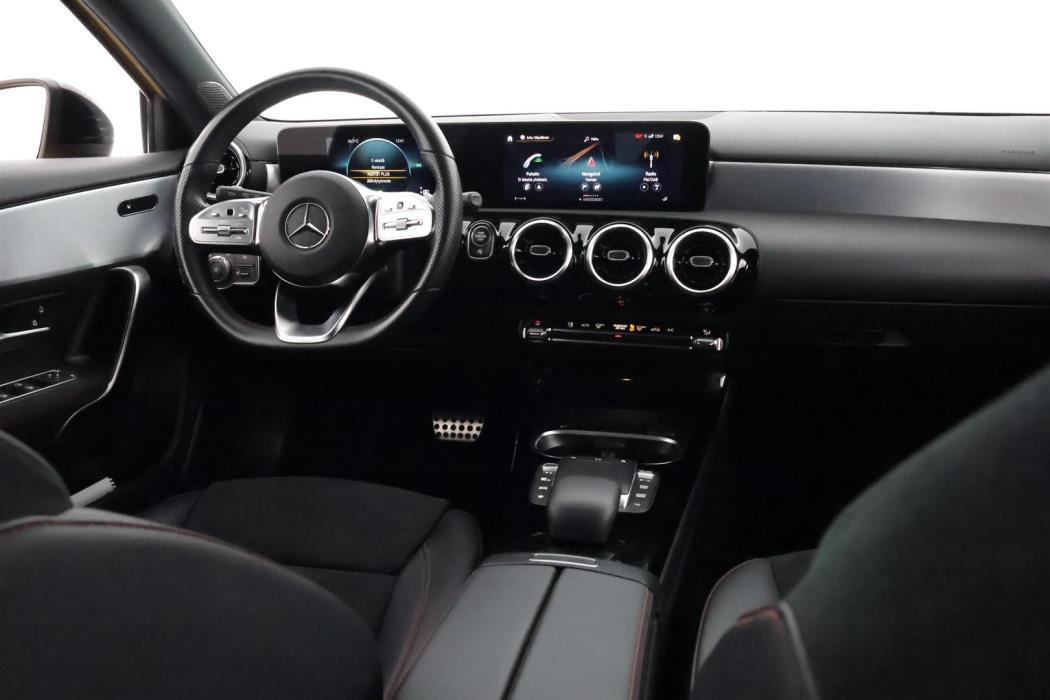 Mercedes-Benz A 2022