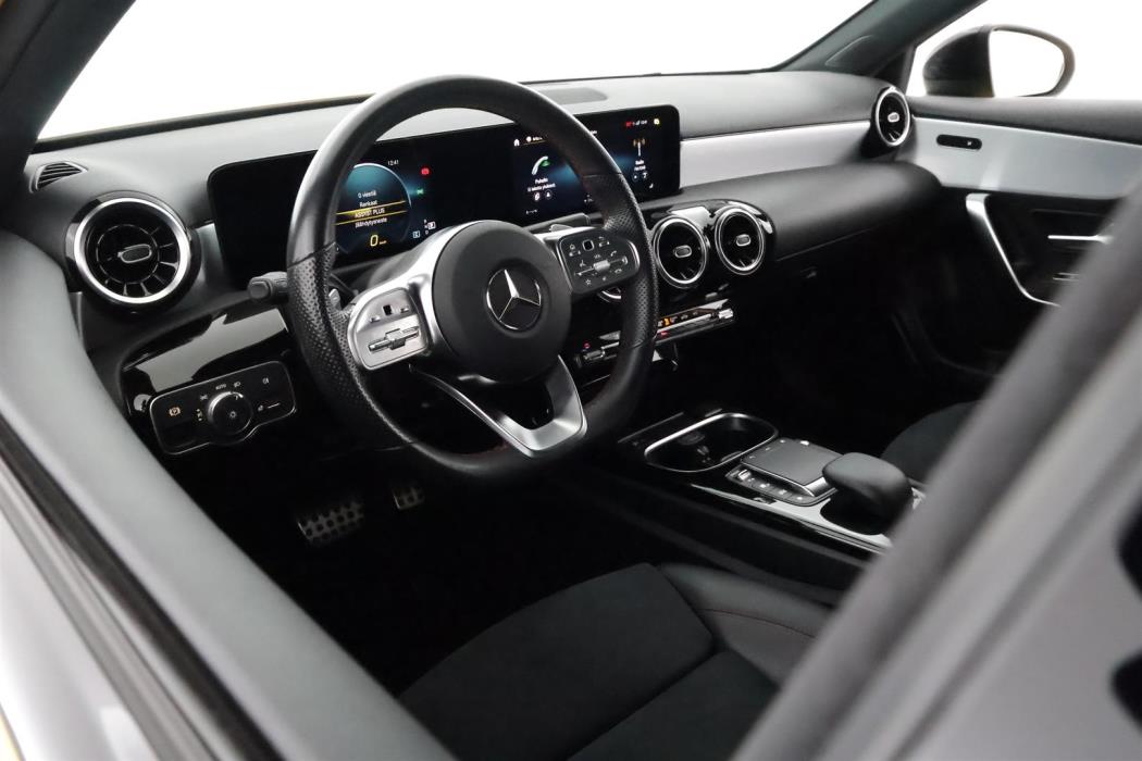 Mercedes-Benz A 2022