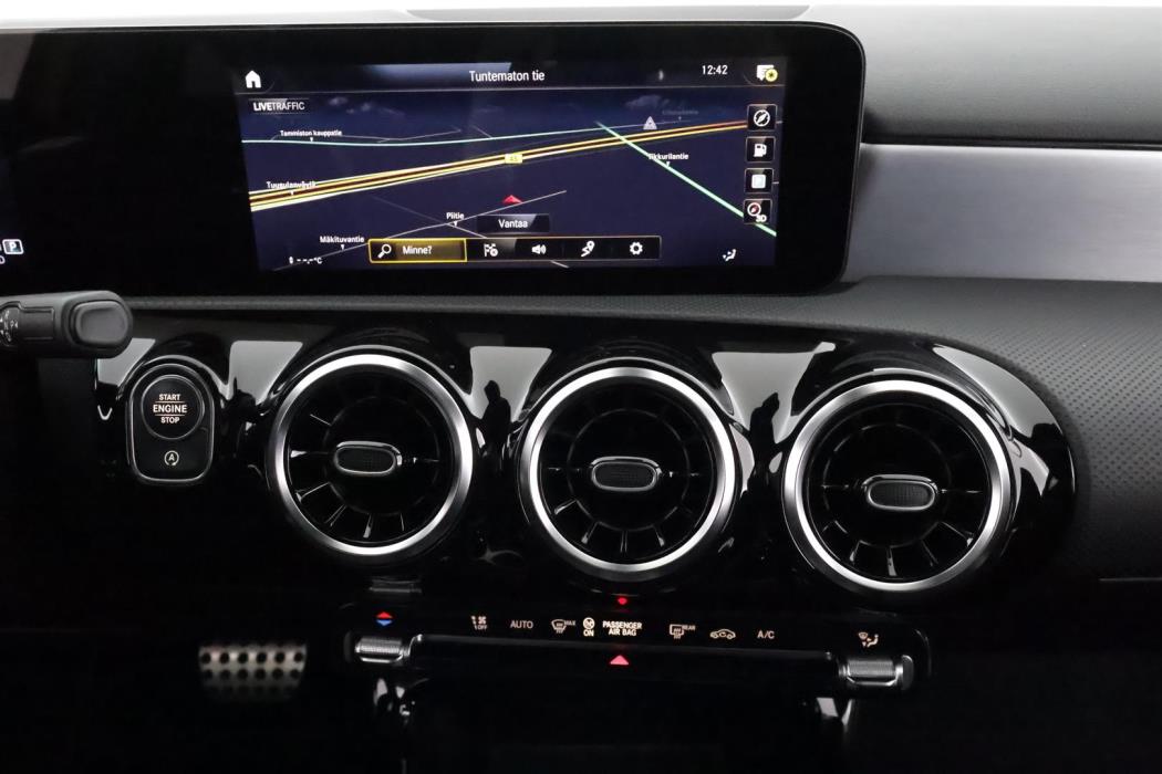 Mercedes-Benz A 2022