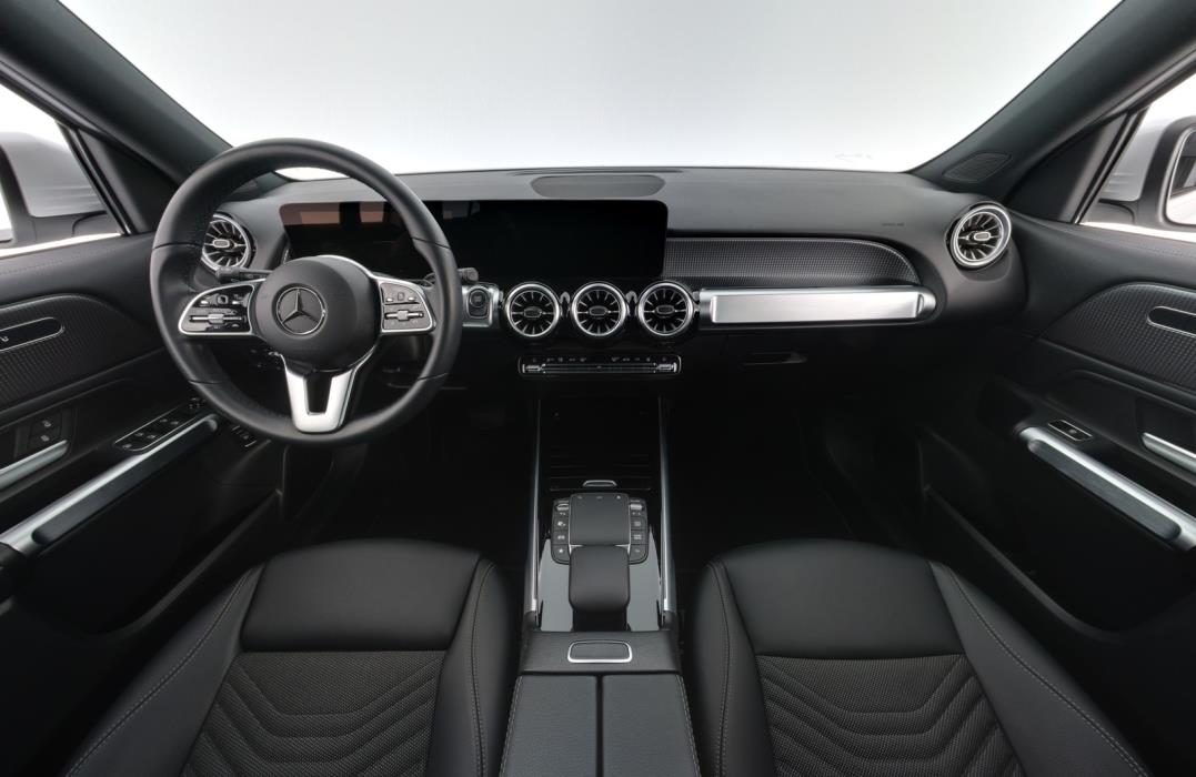 Mercedes-Benz EQB 2023