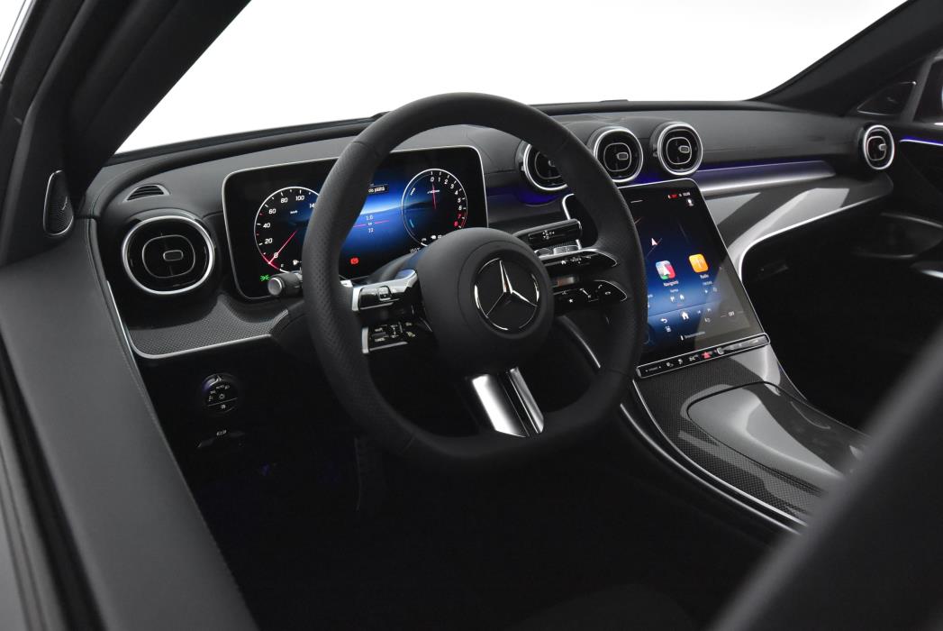 Mercedes-Benz C 2025