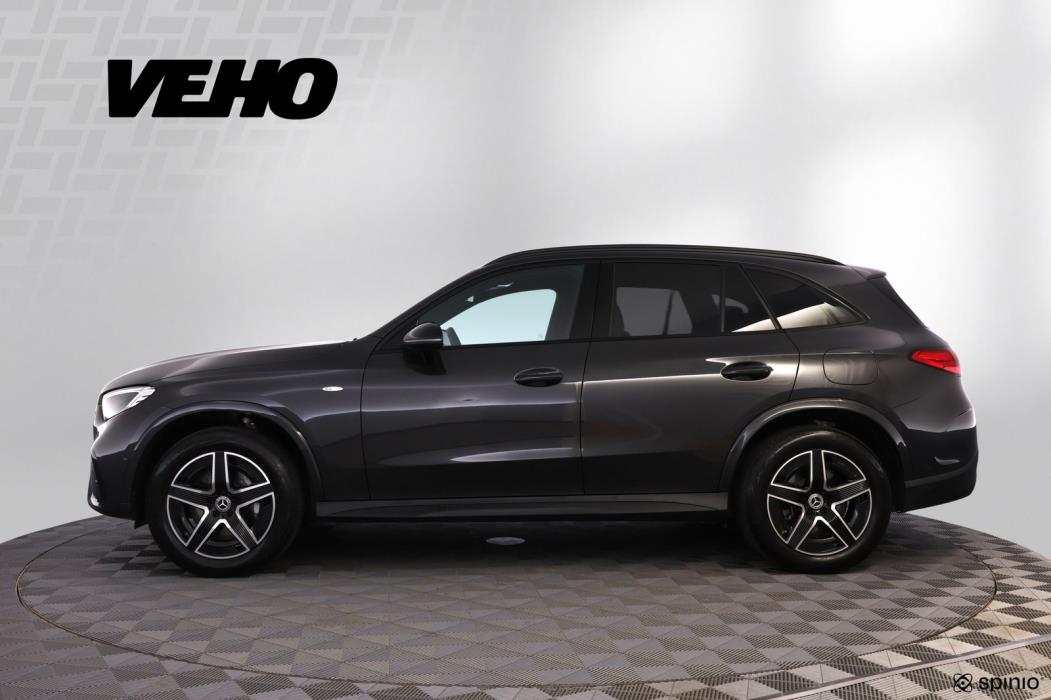Mercedes-Benz GLC 2025