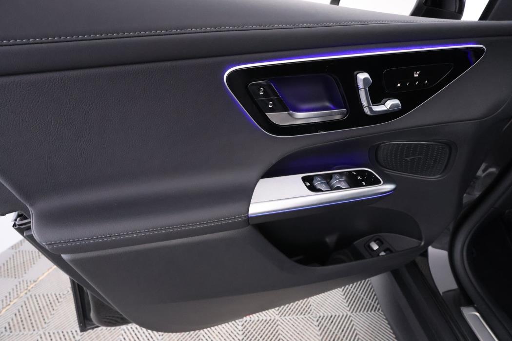 Mercedes-Benz GLC 2025