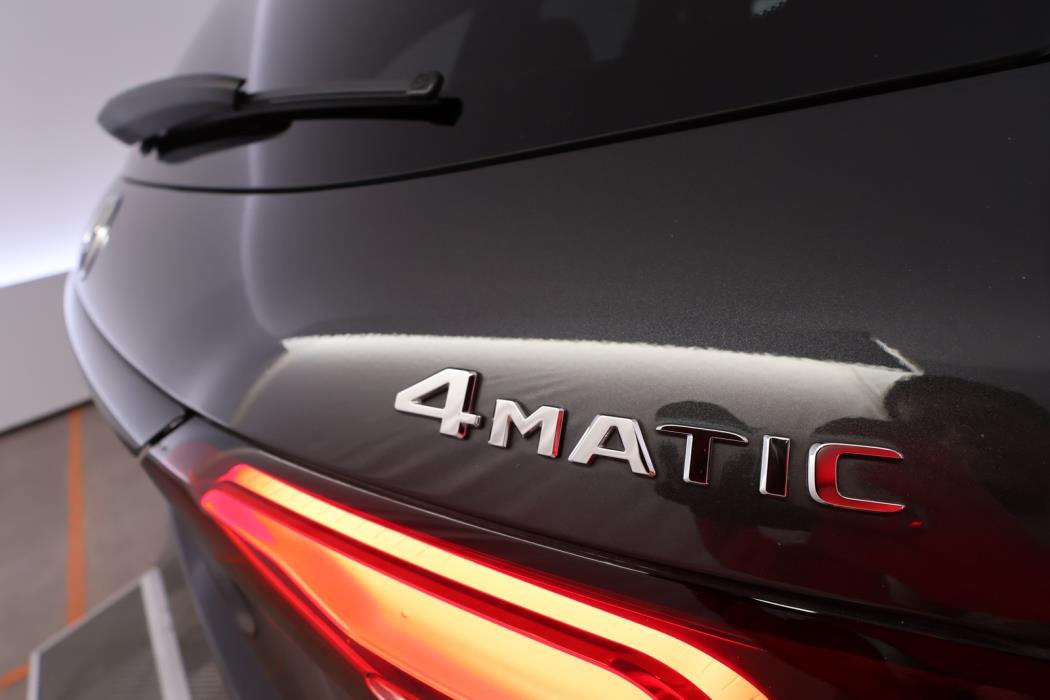 Mercedes-Benz GLC 2025
