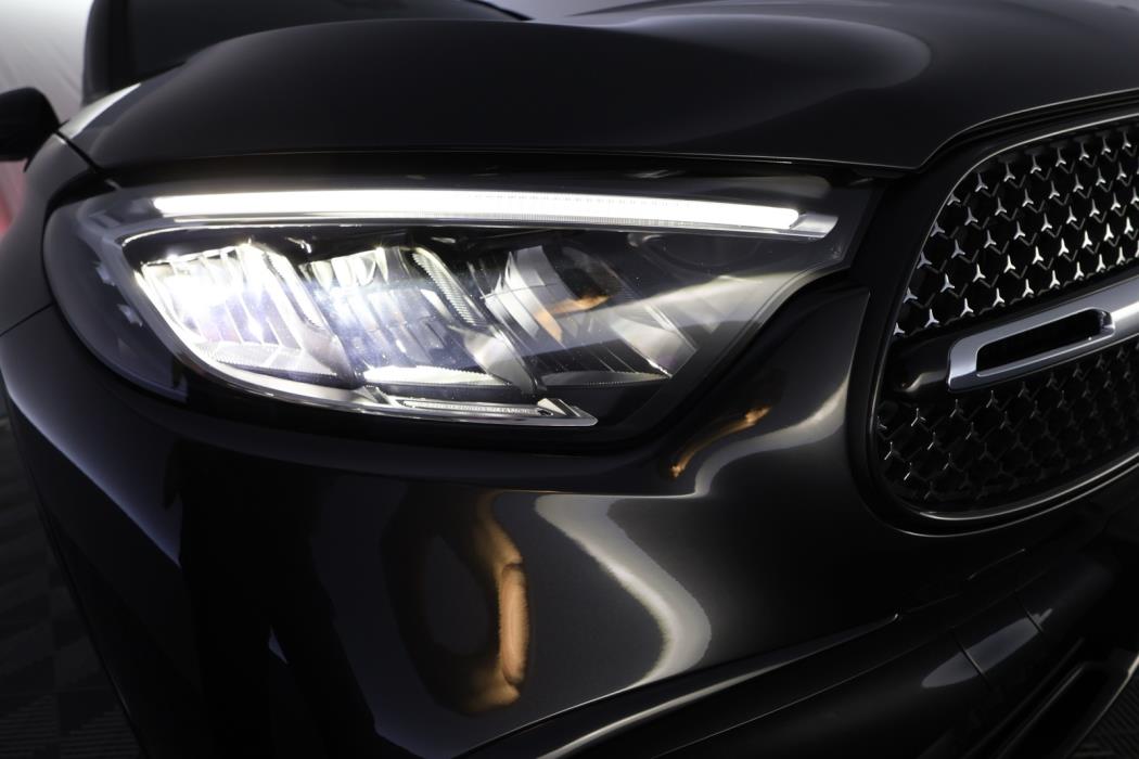 Mercedes-Benz GLC 2025