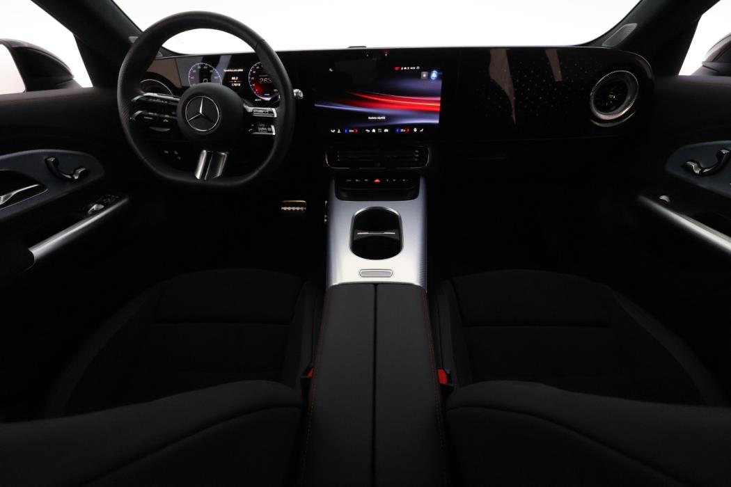 Mercedes-Benz CLA 2025