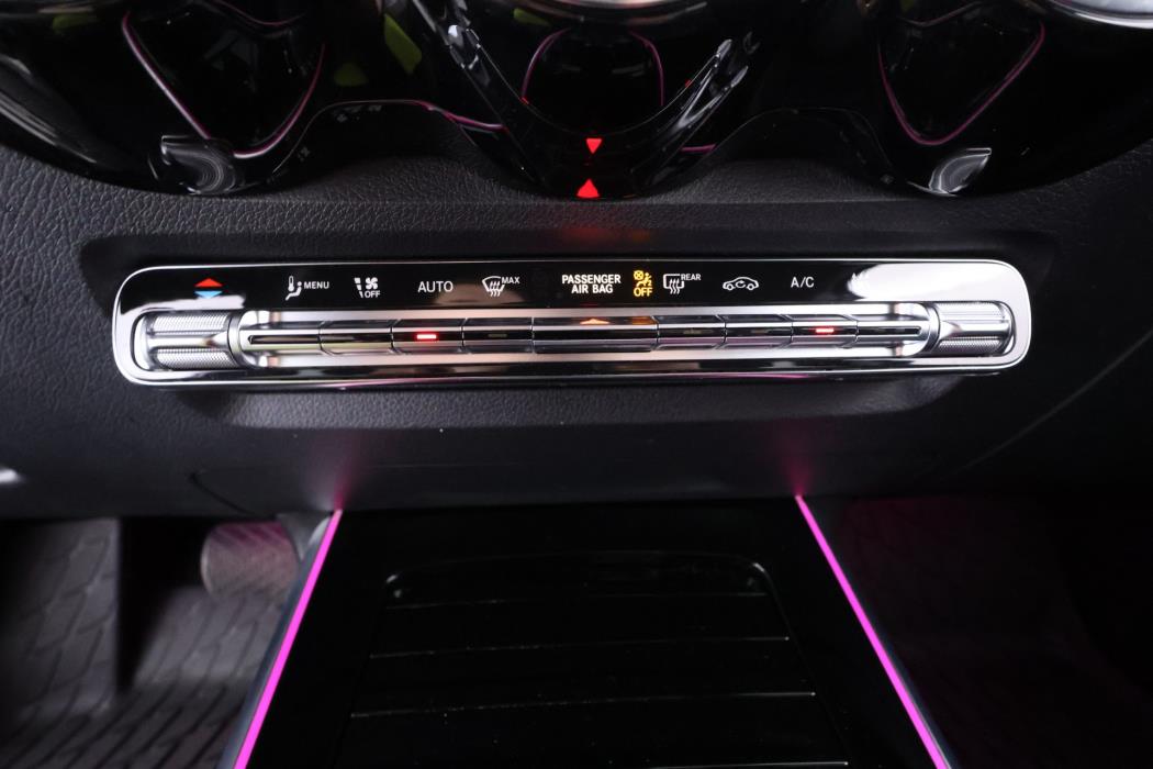 Mercedes-Benz EQB 2022
