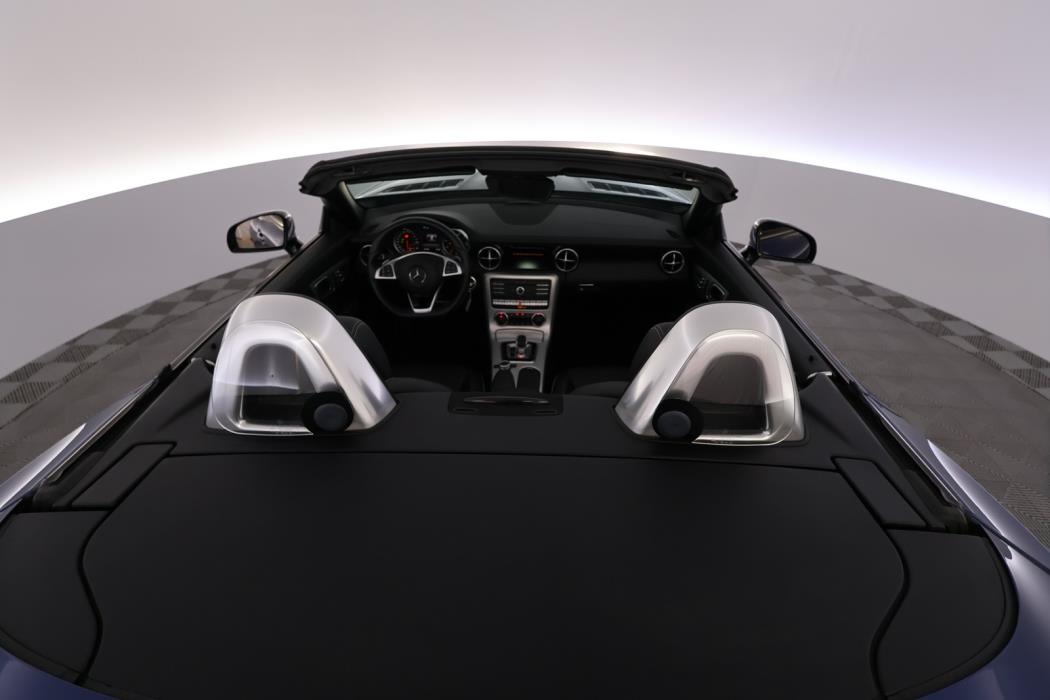 Mercedes-Benz SLC 2016