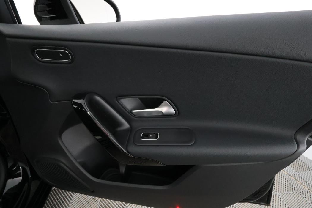 Mercedes-Benz A 2021